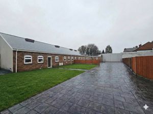 Photo 7- click for photo gallery